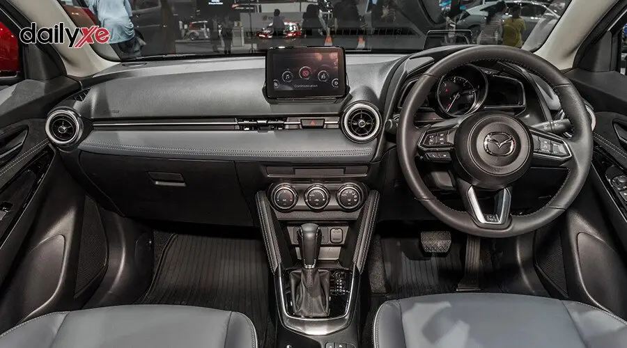 new-mazda2-1-5-sport-luxury_64cb7654dc9af