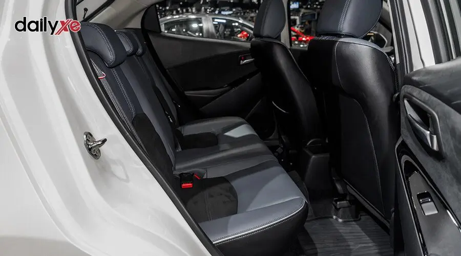 new-mazda2-1-5-sport-luxury_64cb766c3a7f1